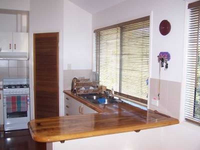 56 Yamble Drive, Ocean Shores NSW 2483