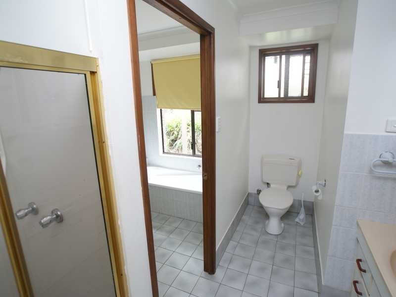 105 Balemo Drive, Ocean Shores NSW 2483