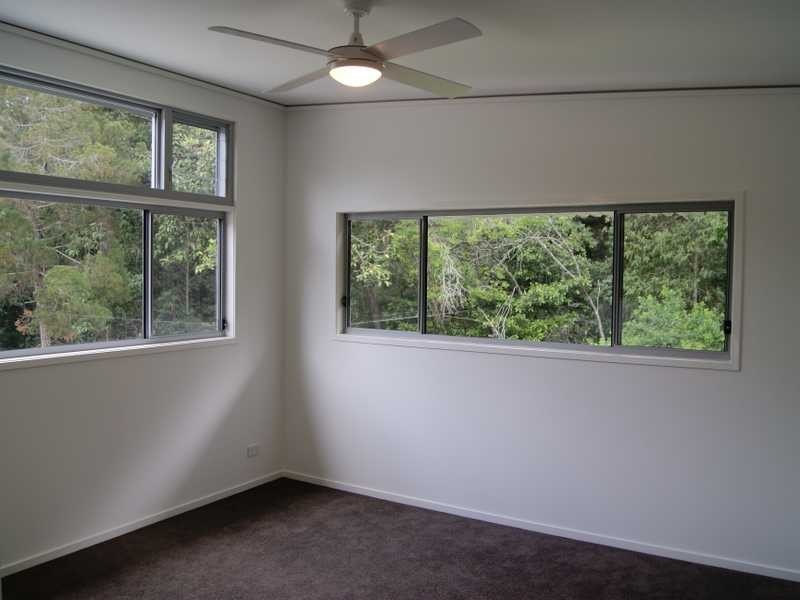 1/16 Boondoon Crescent, Ocean Shores NSW 2483