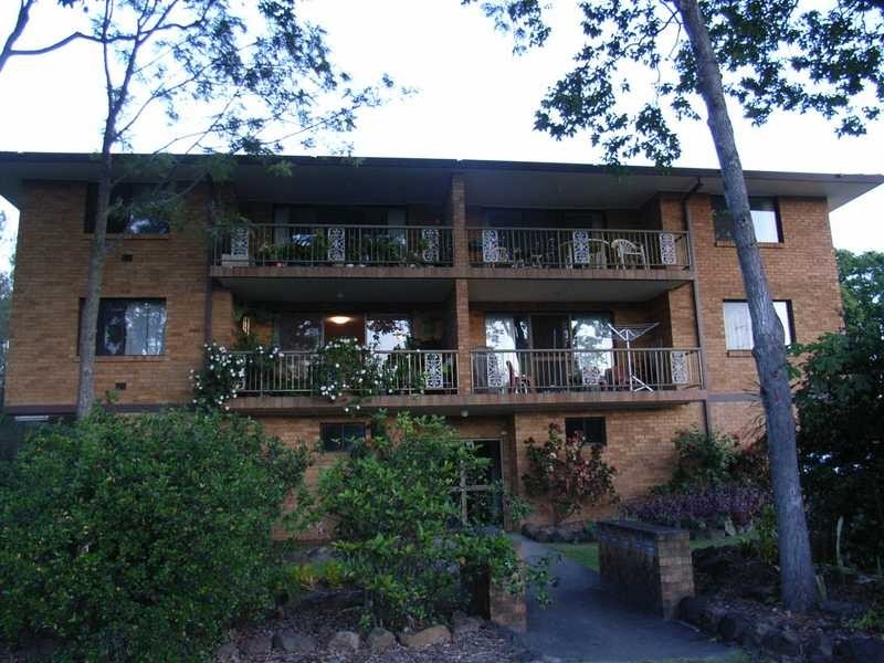 1/4 Bindaree Way, Ocean Shores NSW 2483