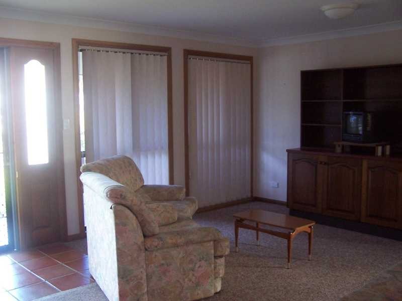 42a Rajah Road, Ocean Shores NSW 2483