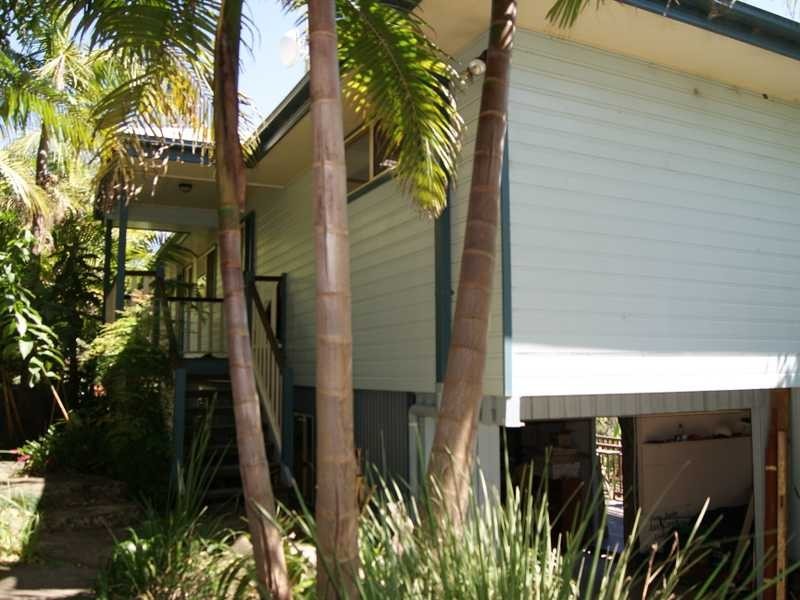 50 Tongarra Drive, Ocean Shores NSW 2483