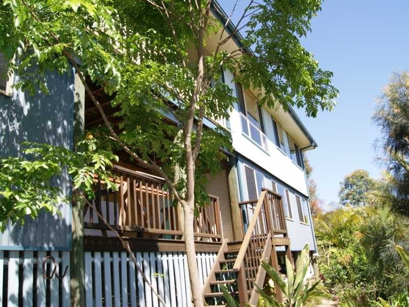 50 Tongarra Drive, Ocean Shores NSW 2483