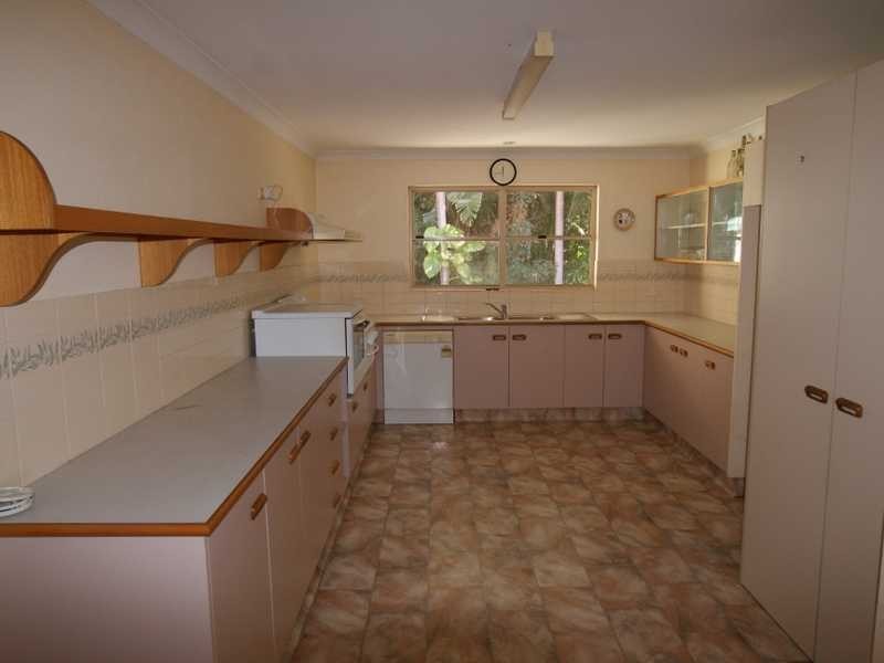 4 Rangal Road, Ocean Shores NSW 2483