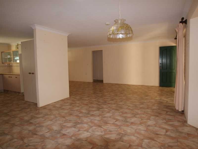 4 Rangal Road, Ocean Shores NSW 2483