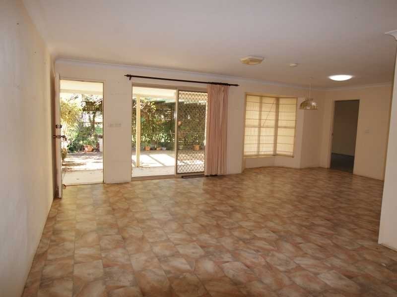 4 Rangal Road, Ocean Shores NSW 2483