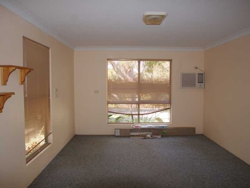 4 Rangal Road, Ocean Shores NSW 2483