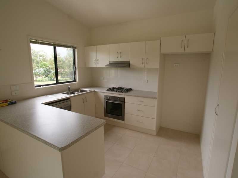 2/2 Palmer Avenue, Ocean Shores NSW 2483