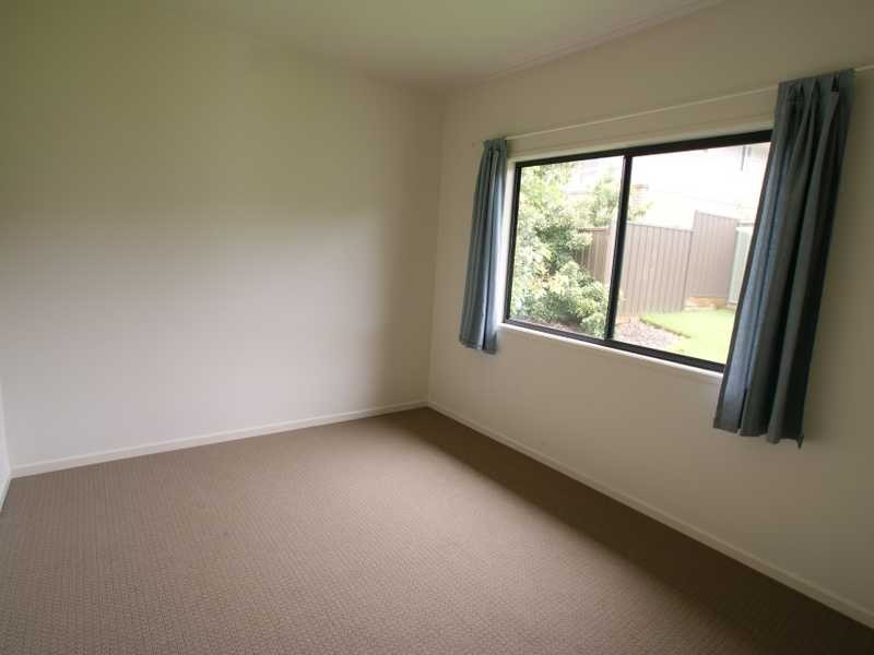 2/2 Palmer Avenue, Ocean Shores NSW 2483