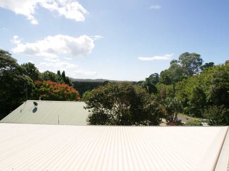 3 Narooma Drive, Ocean Shores NSW 2483