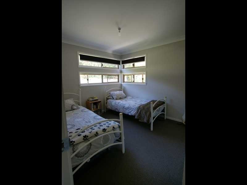 4 Arika Avenue, Ocean Shores NSW 2483