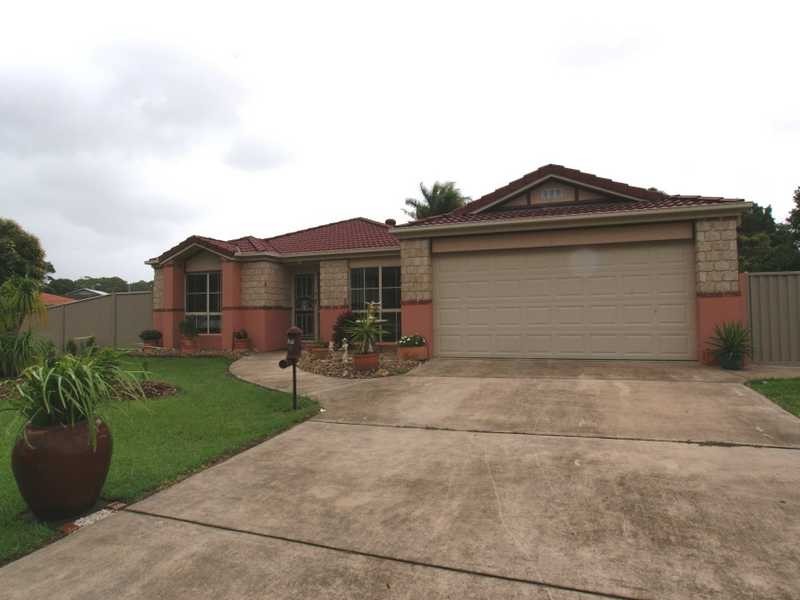 9 Natan Court, Ocean Shores NSW 2483