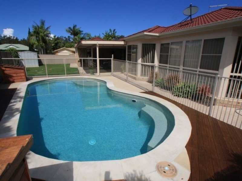 9 Natan Court, Ocean Shores NSW 2483