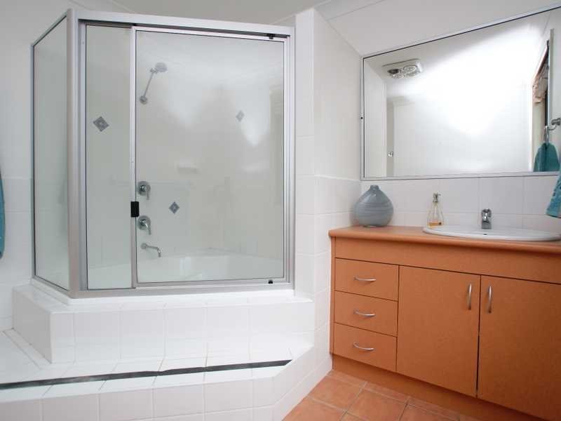 14 Muli Muli Avenue, Ocean Shores NSW 2483