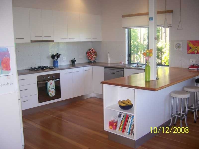 Palmer Avenue, Ocean Shores NSW 2483