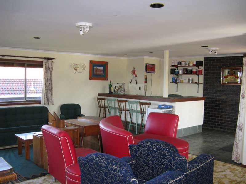 34 Warrambool Road, Ocean Shores NSW 2483