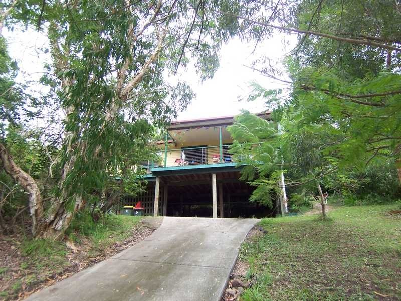 11 Coomburra Crescent, Ocean Shores NSW 2483