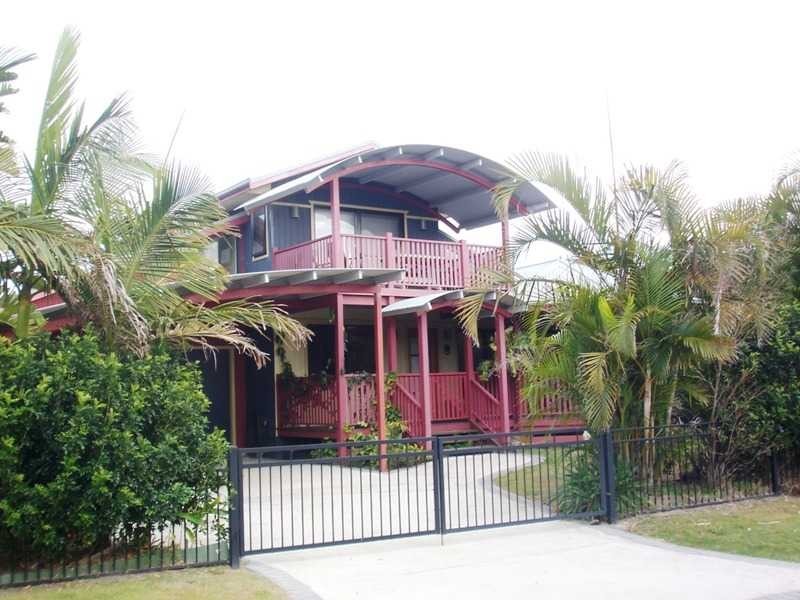 14 Muli Muli Avenue, Ocean Shores NSW 2483