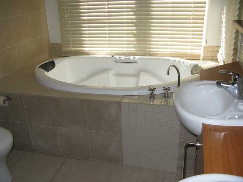 14 Muli Muli Avenue, Ocean Shores NSW 2483