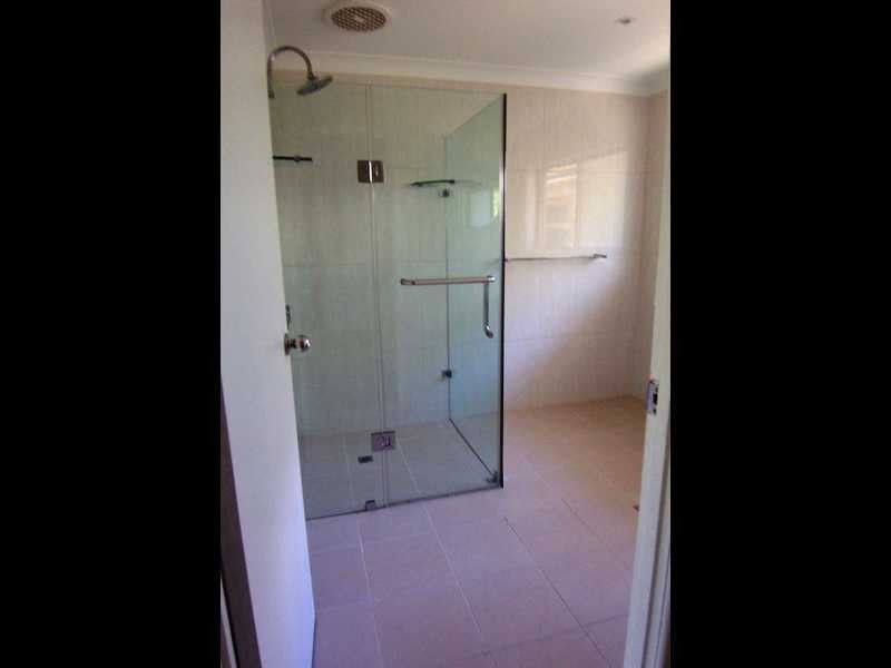 1 Kumbellin Glen, Ocean Shores NSW 2483