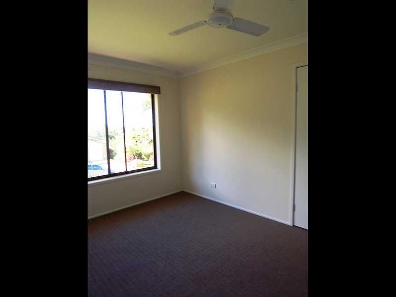 1 Kumbellin Glen, Ocean Shores NSW 2483