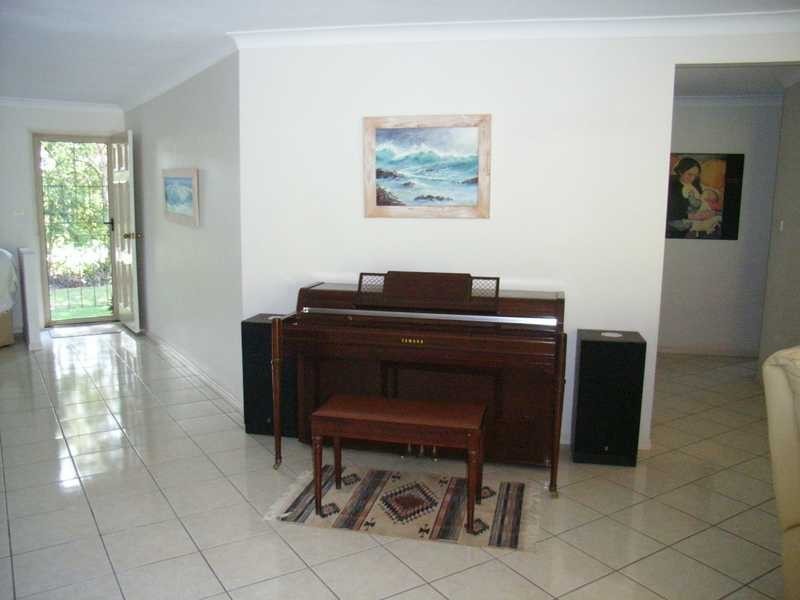 20 Natan Court, Ocean Shores NSW 2483