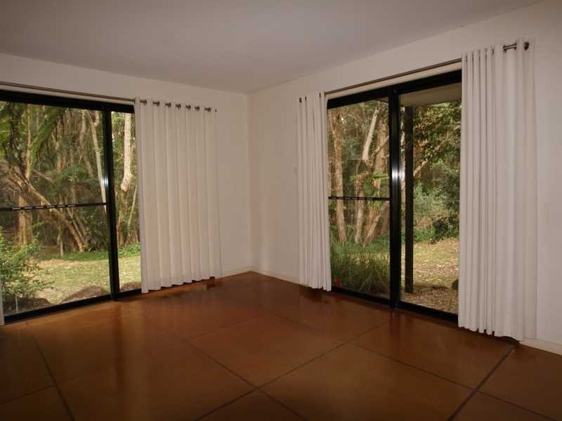 40A Hardy Avenue, Ocean Shores NSW 2483