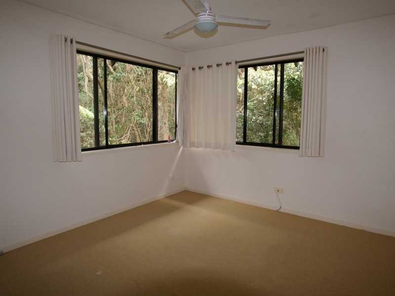 40A Hardy Avenue, Ocean Shores NSW 2483