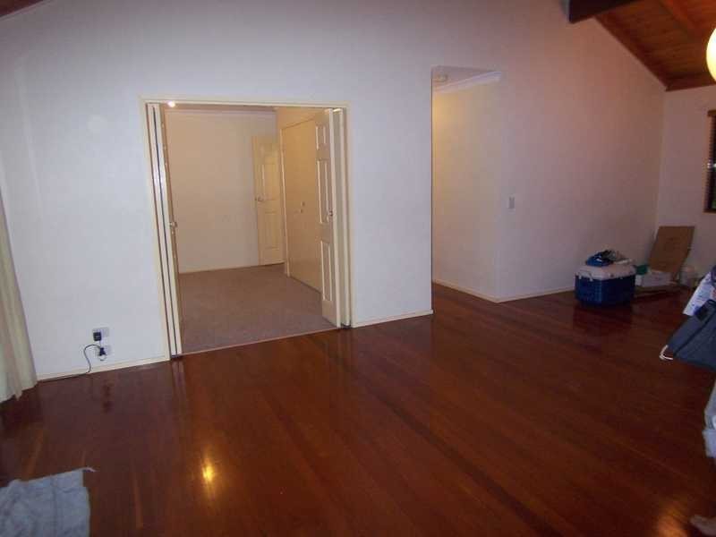 11 Coomburra Crescent, Ocean Shores NSW 2483