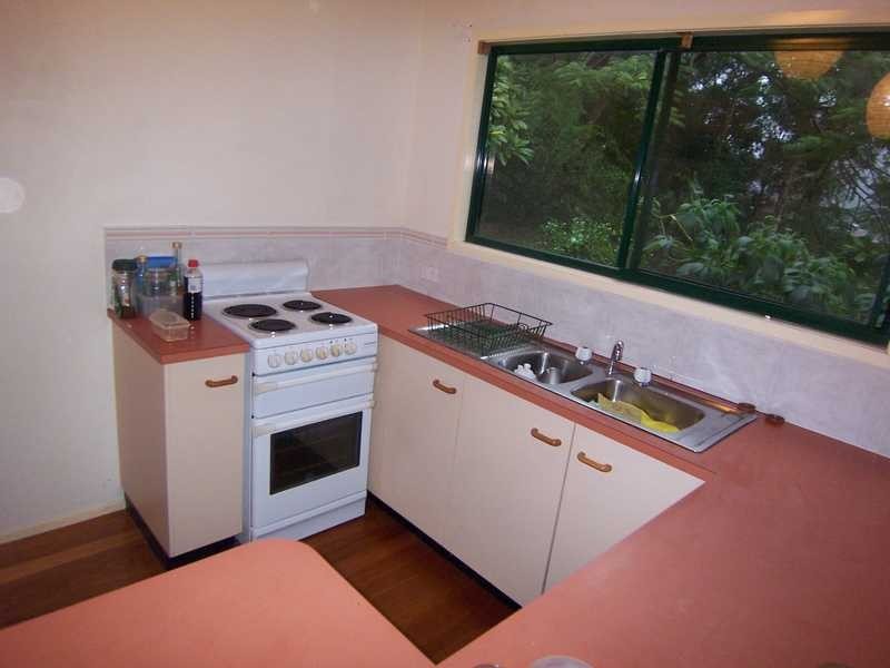 11 Coomburra Crescent, Ocean Shores NSW 2483