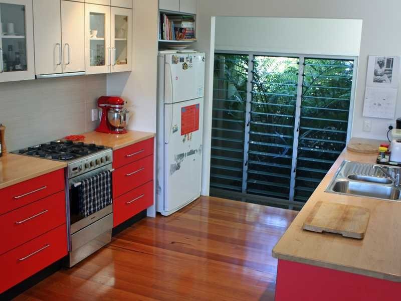 13 Mia Court, Ocean Shores NSW 2483