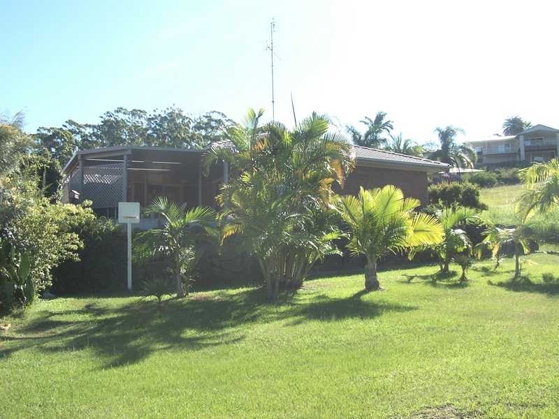 44 Banool Circuit, Ocean Shores NSW 2483