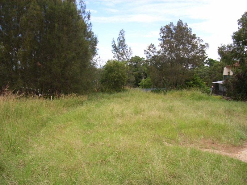 1 Arika Avenue, Ocean Shores NSW 2483