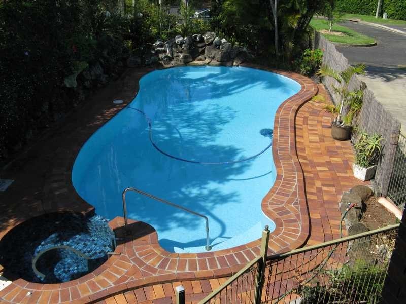 12 Goolara Court, Ocean Shores NSW 2483