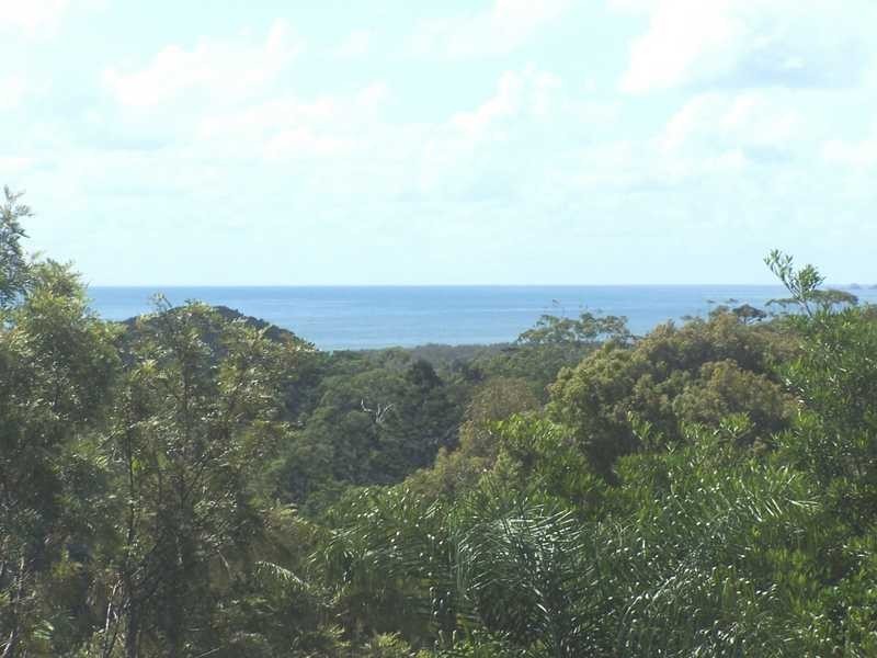 12 Goolara Court, Ocean Shores NSW 2483