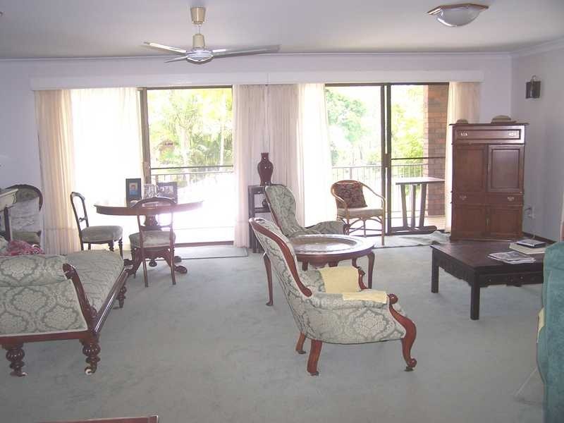 12 Goolara Court, Ocean Shores NSW 2483