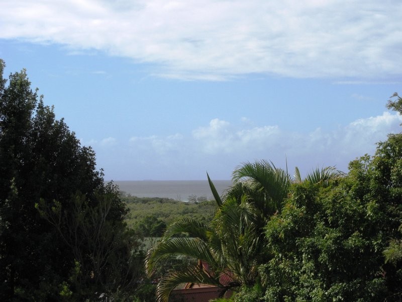 8 Jarrah Crescent, Ocean Shores NSW 2483