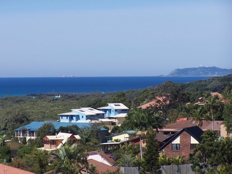 3 Merri Avenue, Ocean Shores NSW 2483