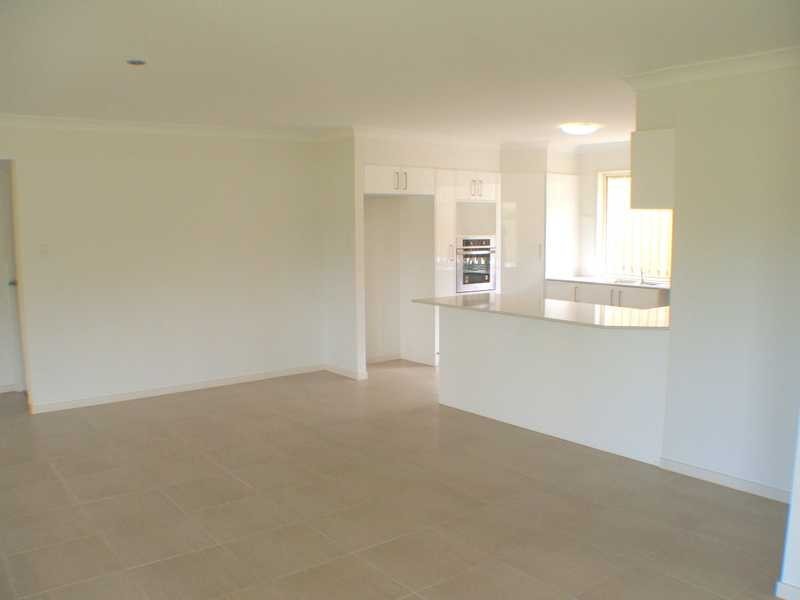 30 Abercrombie Crescent, Upper Coomera QLD 4209