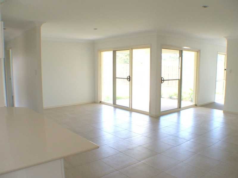 30 Abercrombie Crescent, Upper Coomera QLD 4209