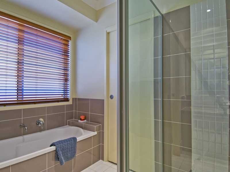 18 Icefire Lane, Coomera QLD 4209