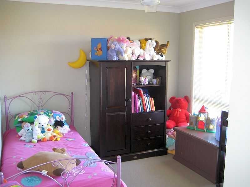 16 Capeliliy Drive, Upper Coomera QLD 4209