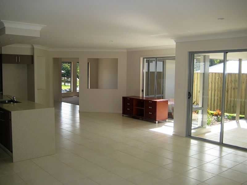 4 Phaeton St, Upper Coomera QLD 4209