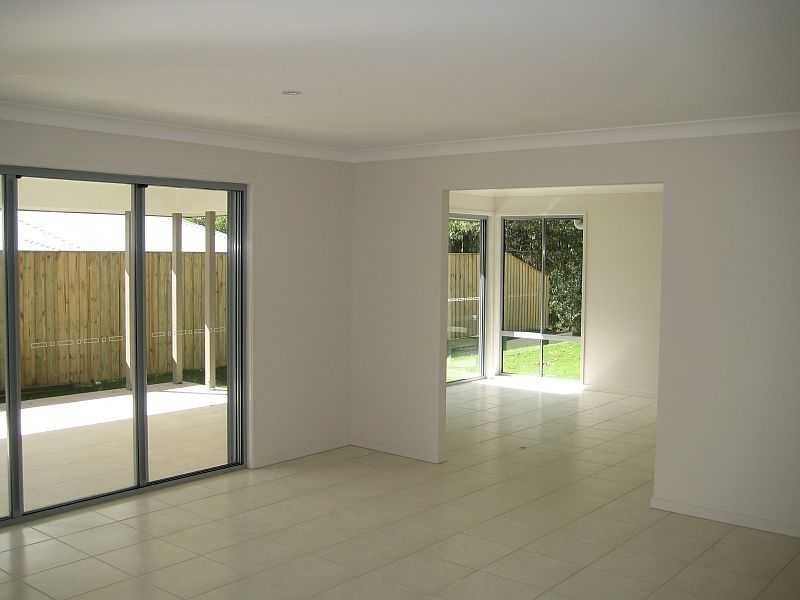 4 Phaeton St, Upper Coomera QLD 4209