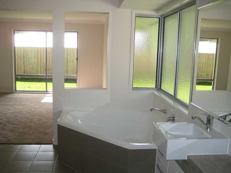 4 Phaeton St, Upper Coomera QLD 4209