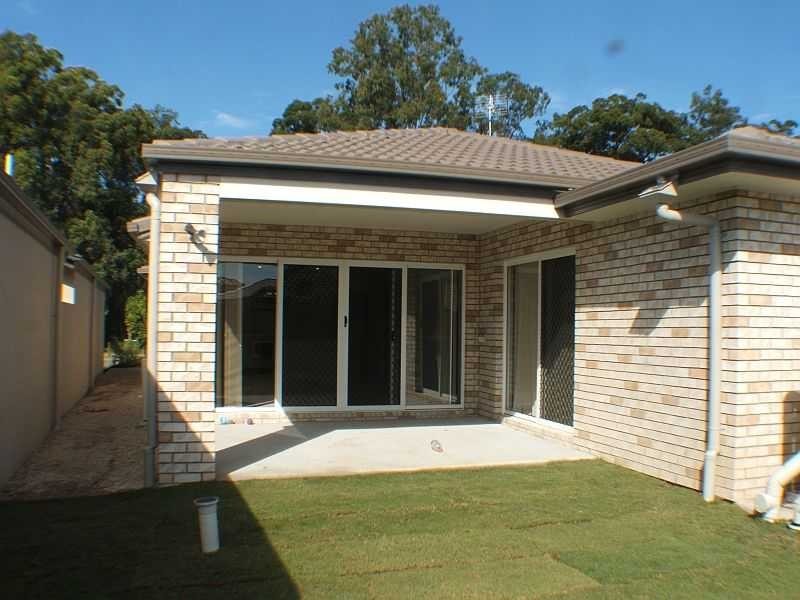 10 Wings Road, Upper Coomera QLD 4209