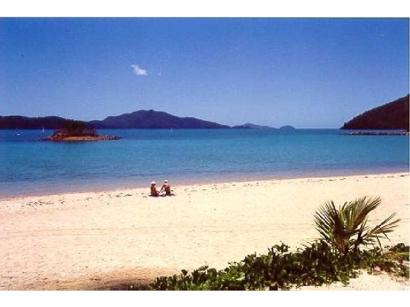 Unit CB201-WSA/14 Resort Drive, Hamilton Island QLD 4803