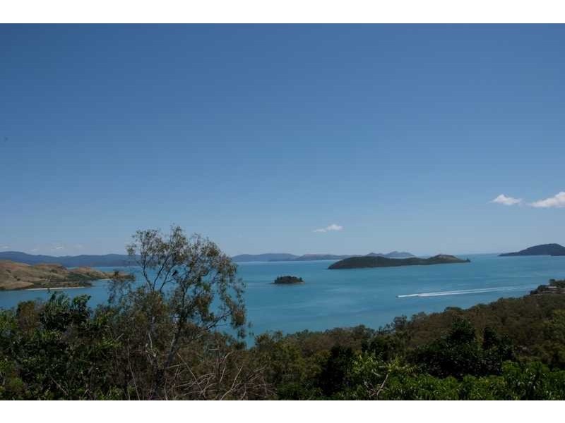 Unit 2-SKI/9 Acacia Drive, Hamilton Island QLD 4803