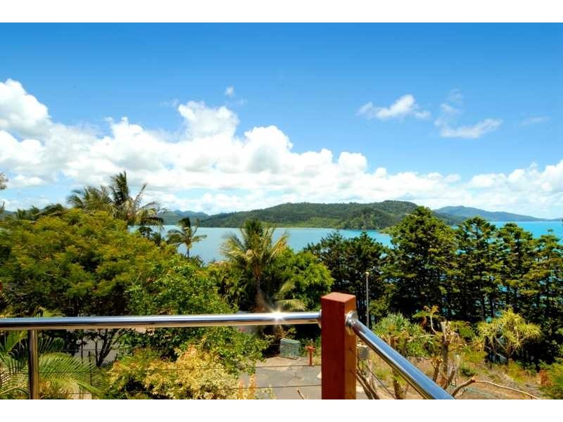 Unit 4-COO/14 Whitsunday Boulevard, Hamilton Island QLD 4803