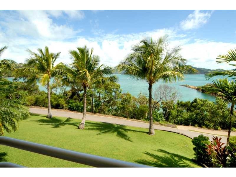 Unit 104-FRA/17 Resort Drive, Hamilton Island QLD 4803